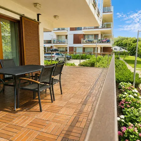 Apartmán Na Wyspie - Baltic Park 3.0.7 - Z 2 Sypialniami I 80 M² Tarasem Svinoústí